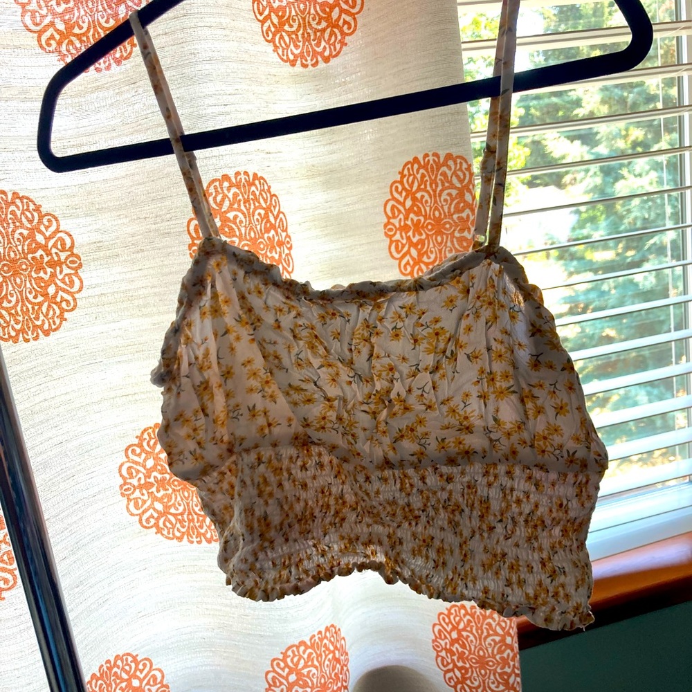 AMERICAN EAGLE: Crop Top